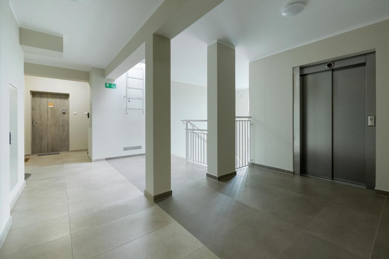 Apartamenty Paryska By Renters コウォブジェク エクステリア 写真